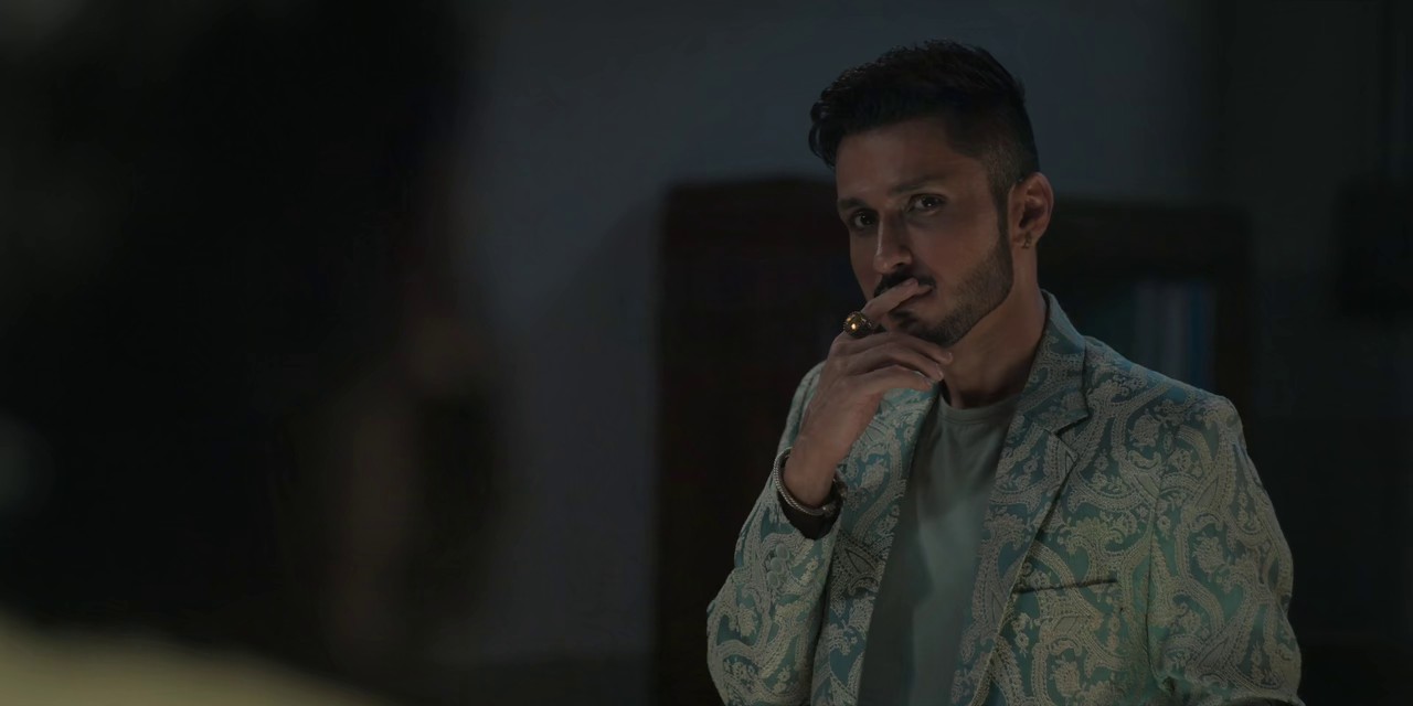 The Legacy of the Raisingghs - Kull S01 Ep.01-08 (2025) Hindi Completed Web Series HEVC 720p ESub.mkv.0003